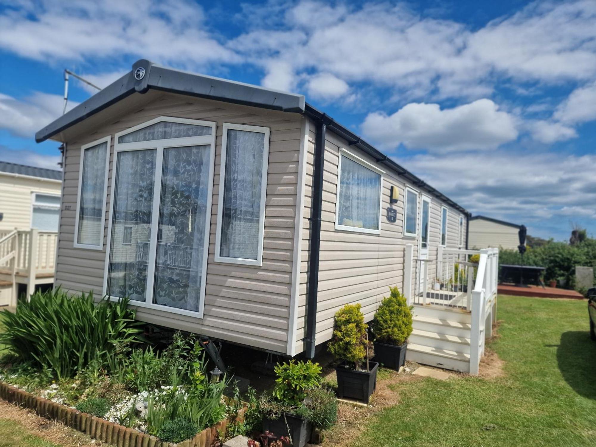 Durdlee Door, D27, Main Rd, West Lulworth, Wareham Bh20 5Pu Hotel Eksteriør billede