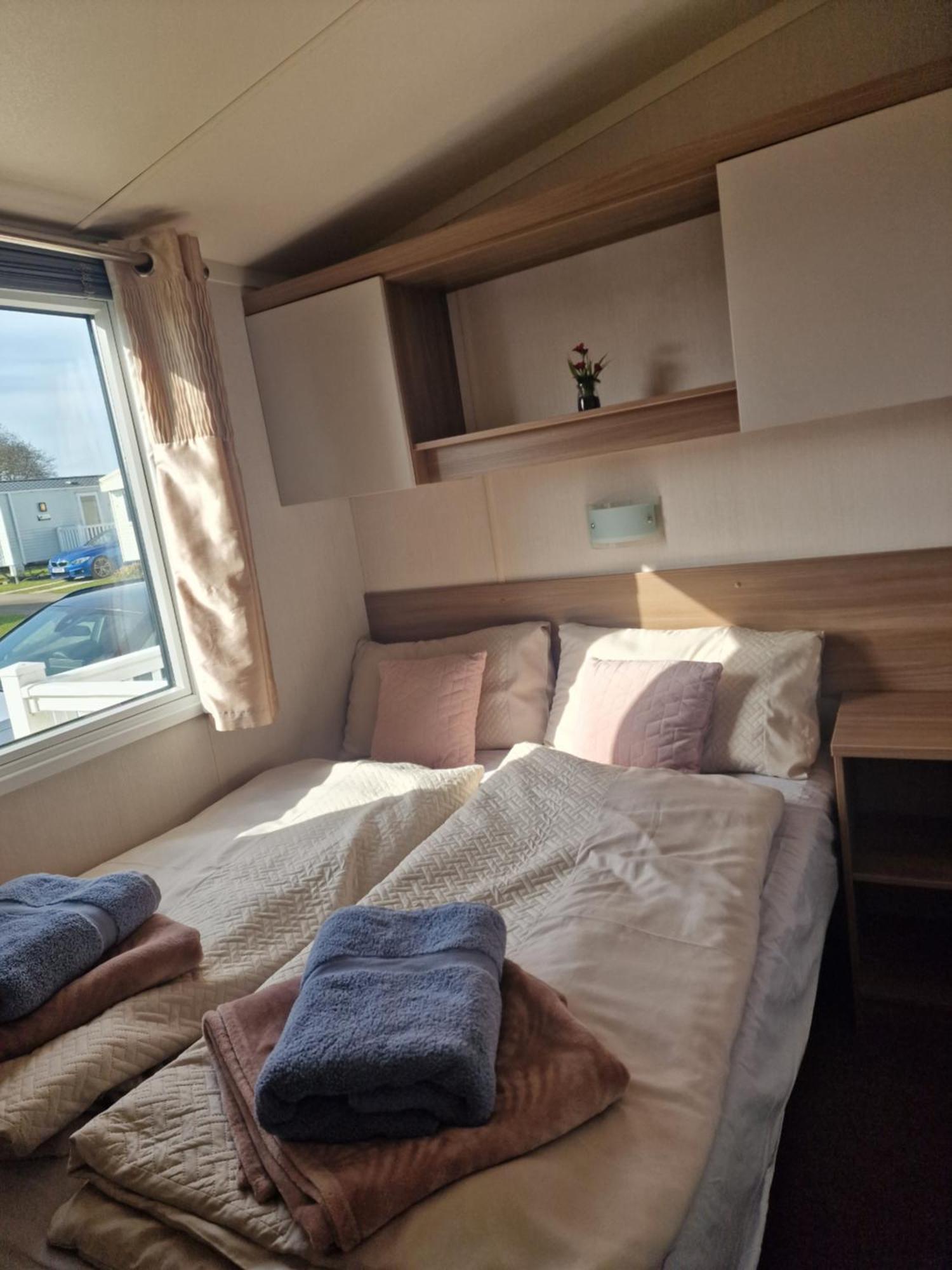 Durdlee Door, D27, Main Rd, West Lulworth, Wareham Bh20 5Pu Hotel Eksteriør billede